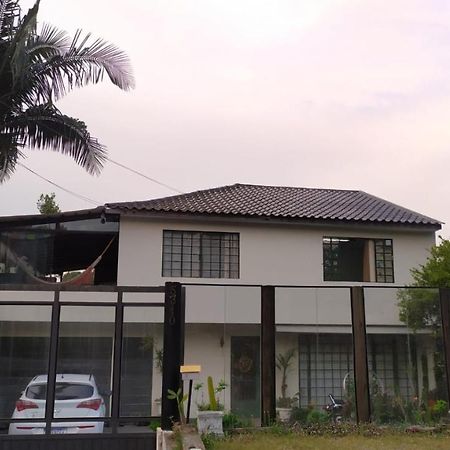 Casa Klos - Quartos Amplos Kurytyba Zewnętrze zdjęcie
