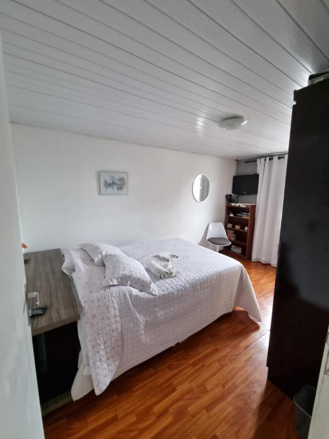 Casa Klos - Quartos Amplos Kurytyba Pokój zdjęcie